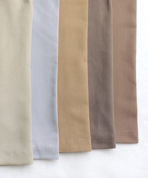 andme(アンドミー)の「きれいめツイルリボンクロップド丈ワイドパンツ(スラックス・レディース・チャコールグレー/ネイビー/ベージュ系その他/ブラック/グリーン系その他/バイオレット/ピンク/ダークカーキ/オレンジ系その他/グレー系その他/マスタード/モカ/ラベンダー/ベージュ系その他2/ベージュ系その他3・M/L/S/XL)」の17枚目の写真