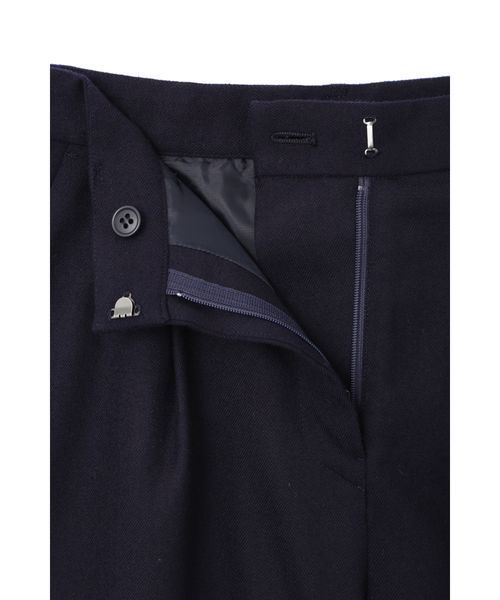 NATURAL BEAUTY BASIC（ナチュラルビューティーベーシック）の「【Oggi 11月号掲載】60/2ハイカウントサキソニーワイドPN（その他パンツ・レディース・ベージュ/ネイビー/グレー・SMALL/MEDIUM/X-SMALL）」の12枚目の写真