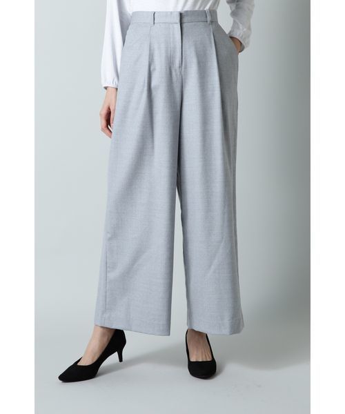 NATURAL BEAUTY BASIC（ナチュラルビューティーベーシック）の「【Oggi 11月号掲載】60/2ハイカウントサキソニーワイドPN（その他パンツ・レディース・ベージュ/ネイビー/グレー・SMALL/MEDIUM/X-SMALL）」の20枚目の写真