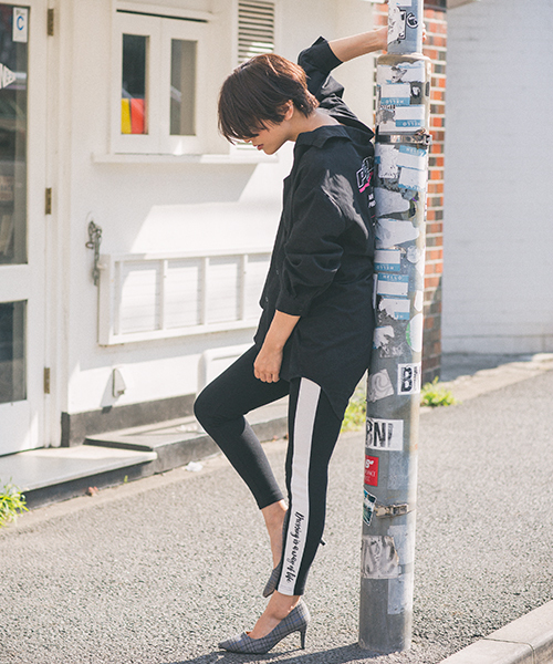 VENCEEXCHANGE（ヴァンスエクスチェンジ）の「バックプリントシャツ（シャツ/ブラウス・レディース・ブラック/ベージュ/ダークオリーブ・M）」の9枚目の写真