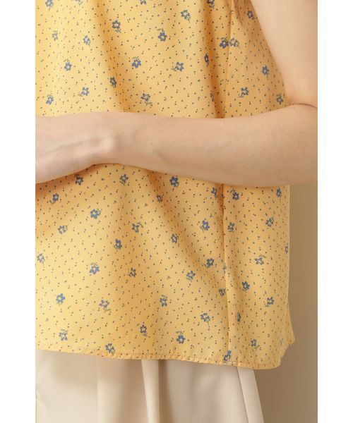 NATURAL BEAUTY BASIC（ナチュラルビューティーベーシック）の「手洗い可能/ドット×フラワースタンドネックブラウス（シャツ/ブラウス・レディース・イエロー系その他/ブラック系その他・SMALL/MEDIUM）」の18枚目の写真