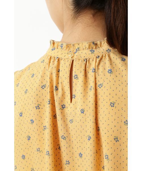 NATURAL BEAUTY BASIC（ナチュラルビューティーベーシック）の「手洗い可能/ドット×フラワースタンドネックブラウス（シャツ/ブラウス・レディース・イエロー系その他/ブラック系その他・SMALL/MEDIUM）」の3枚目の写真