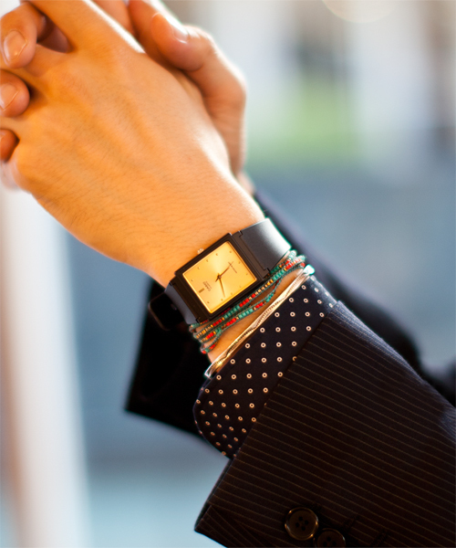 NANO universe(ナノユニバース)の「CASIO(カシオ)/ ユニセックス アナログ角型ウォッチ(M)(アナログ腕時計・メンズ・ネイビー/ゴールド/ブラック/シルバー・FREE)」の1枚目の写真