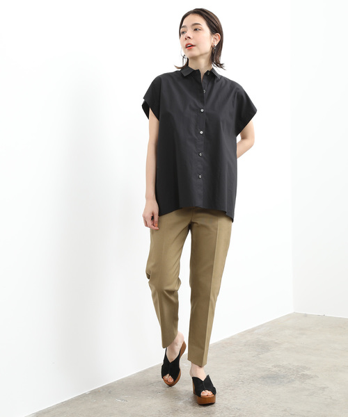 SALON adam et rope'（サロン アダム エ ロペ）の「フレンチスリーブシャツ（シャツ/ブラウス・レディース・ホワイト/ブラック/ブルー系その他4・FREE）」の5枚目の写真