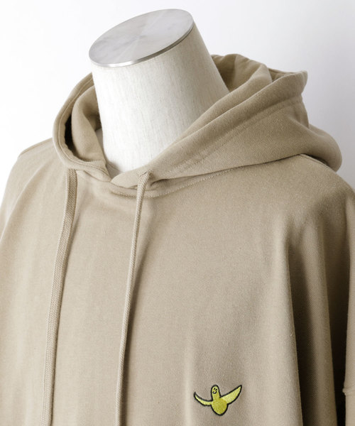 Mark Gonzales（マーク・ゴンザレス）の「Mark Gonzales/マークゴンザレス MONO-MART別注ロゴ刺繍 オーバーサイズ プルオーバーパーカー（パーカー・メンズ・ワイン/チャコール/ブラック/ベージュ/ブラウン/オフホワイト/杢グレー/ブルーグリーン/ライトベージュ/パープル系その他/グリーン系その他/グリーン系その他2/グレイッシュベージュ/ブルー系その他/アッシュブラウン/パープル系その他2・FREE/S/M）」の17枚目の写真