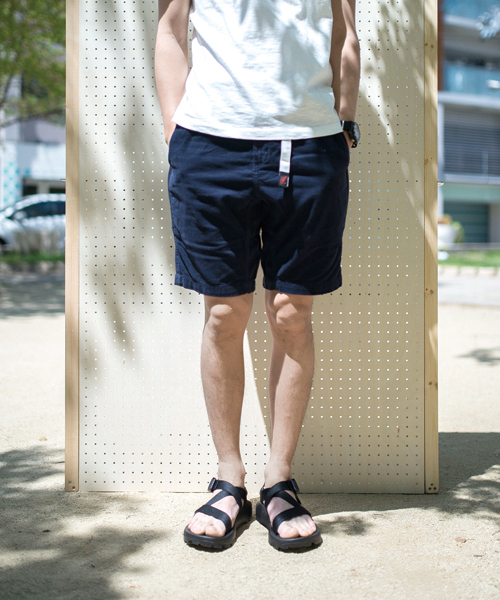 URBAN RESEARCH DOORS MENS（アーバンリサーチ ドアーズ メンズ）の「GRAMICCI x DOORS　別注NN-SHORTS（その他パンツ・メンズ・オフホワイト/グリーン/ネイビー/ロイヤルブルー/キャメル・LARGE/SMALL/MEDIUM）」の4枚目の写真