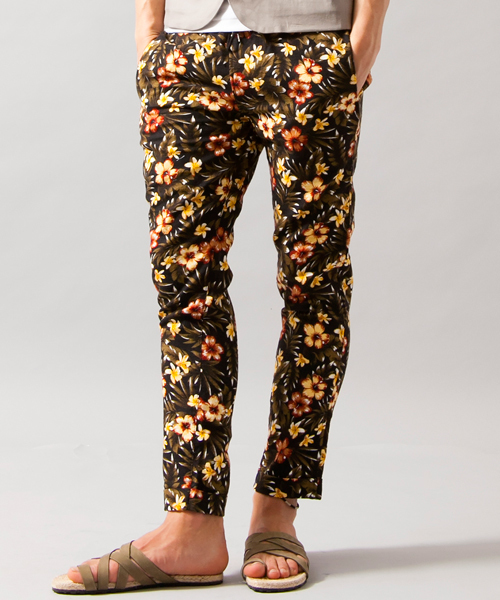 BEAUTY&YOUTH UNITED ARROWS(ビューティーアンドユースユナイテッドアローズ)の「BY ∴ コットン/プリント イージー アンクル パンツ◆(その他パンツ・メンズ・その他1/その他2・SMALL/X-LARGE/MEDIUM/LARGE)」の1枚目の写真