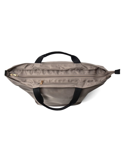 VitaFelice（ヴィータフェリーチェ）の「本革ハンドル2wayビッグナイロントートバッグ（ボストンバッグ・レディース・ブラック/チャコールグレー/ネイビー/パープル/ベージュ系その他・FREE）」の9枚目の写真