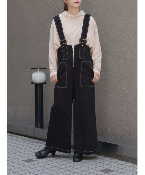 vingtrois（バントロア）の「【vingtrois】まるでユーズドのようなこなれ感のジップアップワイドチノサロペット/オーバーオール/ワイドシルエットサロペット（サロペット/オーバーオール・レディース・ブラック/モカ/キャメル・M）」の10枚目の写真