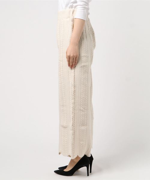 notch.(ノッチ)の「裾スカラップニットパンツ(その他パンツ・レディース・ベージュ/ブラウン/オフホワイト/レンガ・M)」の5枚目の写真