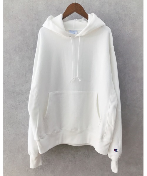 Champion（チャンピオン）の「Champion(チャンピオン) / 12oz リバースウィーブ スウェット プルオーバー パーカー（パーカー・メンズ・ホワイト/ライトグレー/ブラック/ダークグリーン/ネイビー/オートミール/杢グレー/ヘザーチャコール・M/L/XL）」の2枚目の写真