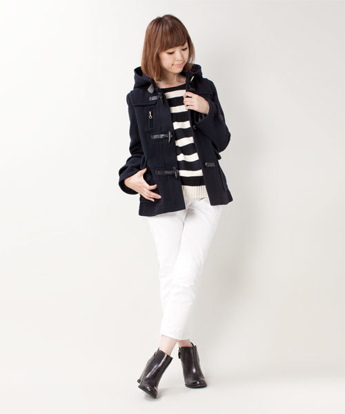 NANO universe(ナノユニバース)の「ハードメルトンショートダッフルコート(ダッフルコート・レディース・ブラック/ベージュ/ネイビー・36/38)」の13枚目の写真