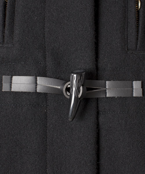 NANO universe(ナノユニバース)の「ハードメルトンショートダッフルコート(ダッフルコート・レディース・ブラック/ベージュ/ネイビー・36/38)」の10枚目の写真