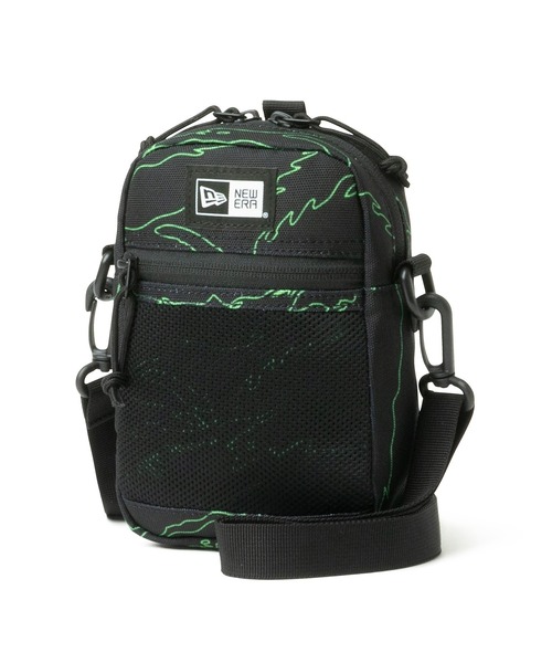 NEW ERA（ニューエラ）の「ニューエラ ショルダーポーチ 1.7L NEW ERA（ショルダーバッグ・メンズ・ブラック×イエロー/ブラック×ホワイト/タイガーカモ/ブラック/レッド/その他/ブラック系その他/レッド系その他/カーキ/ブラック系その他2/ブラック系その他4/ベージュ/ブラック系その他5/ブラック×グリーン・FREE）」の7枚目の写真