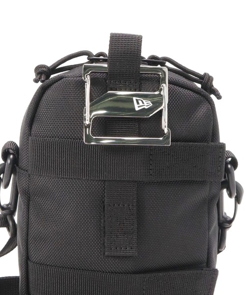 NEW ERA（ニューエラ）の「ニューエラ ショルダーポーチ 1.7L NEW ERA（ショルダーバッグ・メンズ・ブラック×イエロー/ブラック×ホワイト/タイガーカモ/ブラック/レッド/その他/ブラック系その他/レッド系その他/カーキ/ブラック系その他2/ブラック系その他4/ベージュ/ブラック系その他5/ブラック×グリーン・FREE）」の18枚目の写真