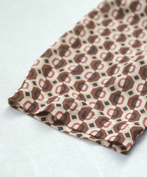 osharewalker（オシャレウォーカー）の「【廃盤】『幾何学柄レトロシャツワンピース』（ワンピース・レディース・イエロー/ブラウン系その他・1/2）」の20枚目の写真