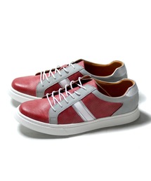 whoopEE（フーピー）の「whoop-de-doo/フープディドゥ パンチングラインスニーカー（スニーカー）」