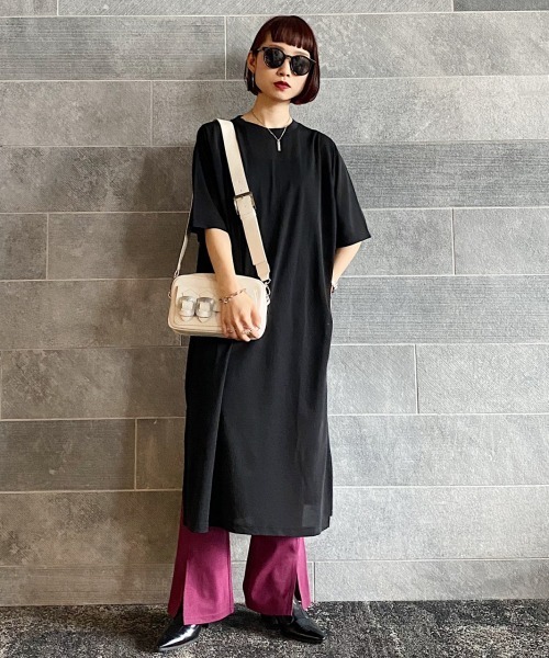 PAGEBOY(ページボーイ)の「シアーTシャツワンピースSET(ワンピース・レディース・ブラック/ボルドー/グレイッシュベージュ・FREE)」の10枚目の写真