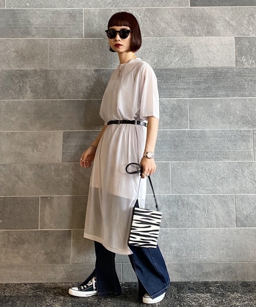 PAGEBOY(ページボーイ)の「シアーTシャツワンピースSET(ワンピース・レディース・ブラック/ボルドー/グレイッシュベージュ・FREE)」の13枚目の写真