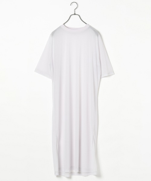 PAGEBOY(ページボーイ)の「シアーTシャツワンピースSET(ワンピース・レディース・ブラック/ボルドー/グレイッシュベージュ・FREE)」の11枚目の写真
