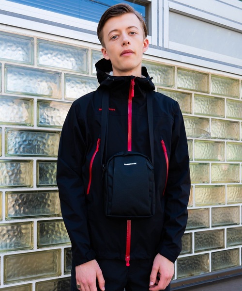 ADAM PATEK(アダムパテック)の「ADAM PATEK / 【ARBOR】MINI SHOULDER BAG ( AMPK-B048 )(ショルダーバッグ・メンズ・ブラック/グレー・ONESIZE)」の2枚目の写真
