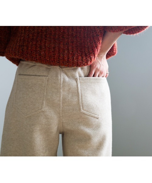 select MOCA(セレクトモカ)の「シンプルストレートニットパンツ(その他パンツ・レディース・ダークグレー/アイボリー/ベージュ・MEDIUM/SMALL)」の11枚目の写真