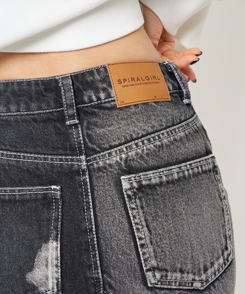 SPIRALGIRL（スパイラルガール）の「バイカラーデニムミニスカート（デニムスカート・レディース・ブラック/ブルー・SMALL/MEDIUM）」の6枚目の写真