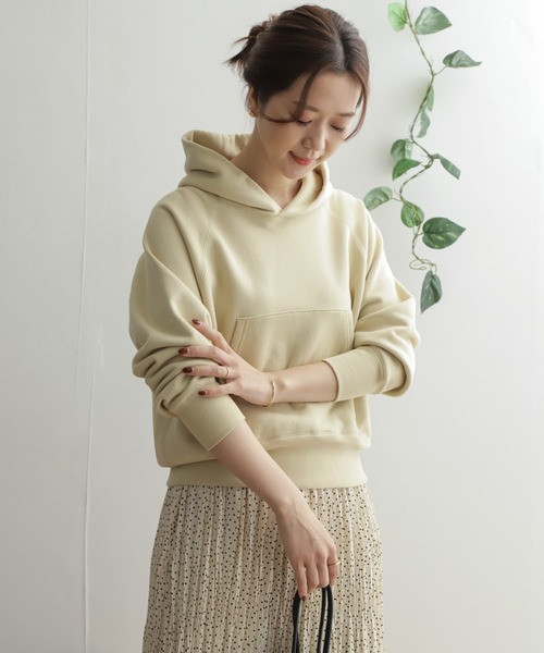 URBAN RESEARCH DOORS（アーバンリサーチドアーズ）の「スウェットフーデットプルオーバー（スウェット・レディース・ネイビー/イエロー/アイボリー・ONE）」の21枚目の写真