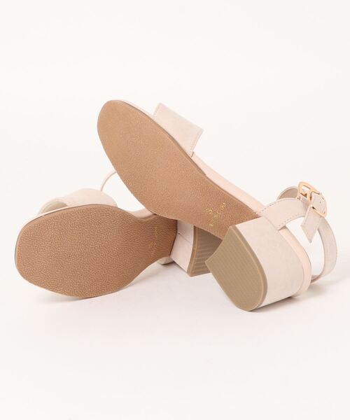 Honeys(ハニーズ)の「スクエアトゥサンダル(サンダル・レディース・ブラック/ベージュ/ブルー・S/L/M)」の8枚目の写真