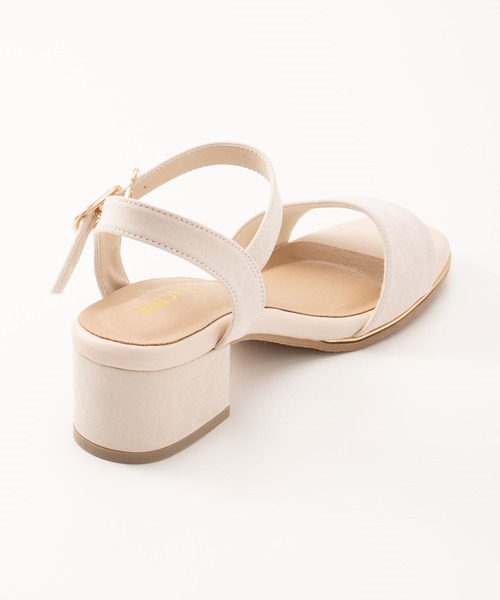 Honeys(ハニーズ)の「スクエアトゥサンダル(サンダル・レディース・ブラック/ベージュ/ブルー・S/L/M)」の16枚目の写真