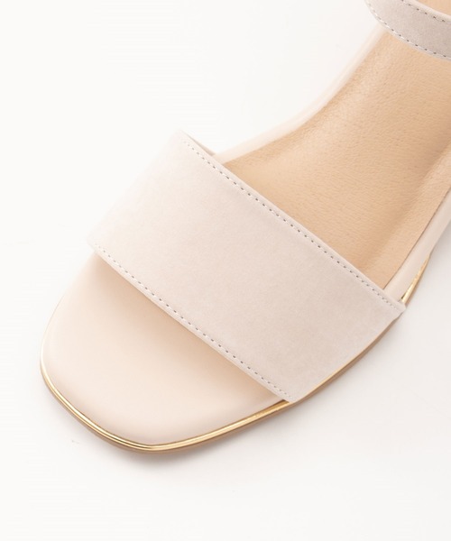 Honeys(ハニーズ)の「スクエアトゥサンダル(サンダル・レディース・ブラック/ベージュ/ブルー・S/L/M)」の7枚目の写真