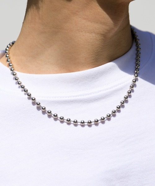 Adoon plain（アドーンプレーン）の「【Adoon plain】ボールチェーンネックレス（ネックレス・メンズ・シルバー/オレンジ/グリーン・FREE）」の3枚目の写真