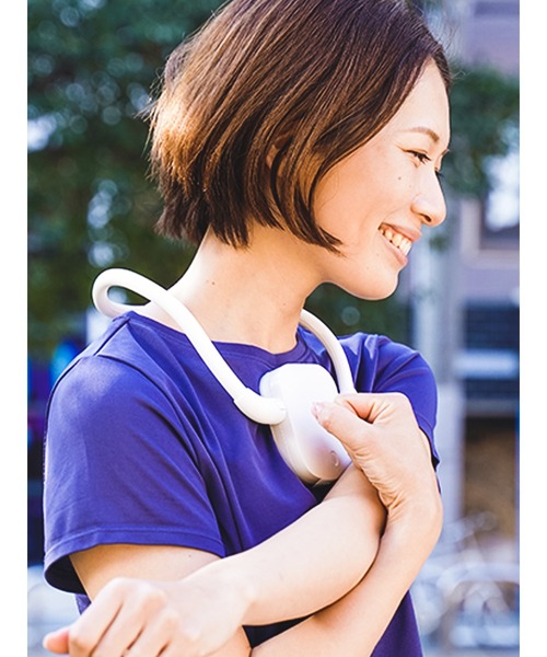 on the day（オンザデイ）の「PRISMATE(プリズメイト) フレキシブル ハンズフリーファン（生活家電・メンズ・ネイビー/ホワイト・FREE）」の5枚目の写真