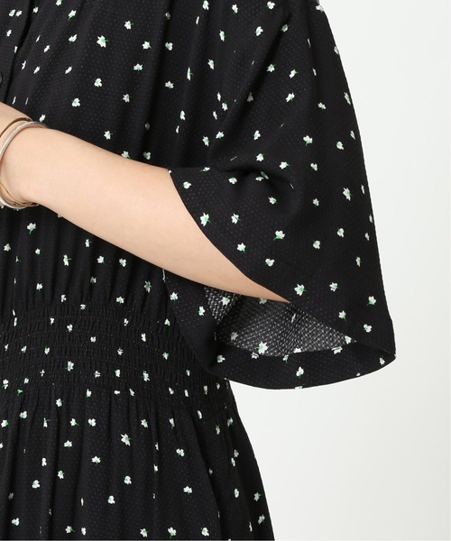 JOURNAL STANDARD relume（ジャーナルスタンダード　レリューム）の「レーヨンフラワープリントスクエアネックワンピース◆（ワンピース・レディース・ブラック/グリーン・FREE）」の11枚目の写真