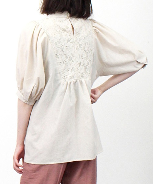 STYLEBLOCK(スタイルブロック)の「ローン×レースボリュームスリーブブラウス(シャツ/ブラウス・レディース・グレイッシュベージュ/ブラック/オフホワイト/ライトベージュ・M)」の10枚目の写真