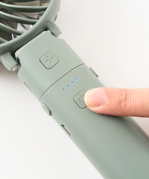 BRUNO(ブルーノ)の「【直営店 限定 カラー】ポータブル ミニファン オレンジ ミント BDE029 扇風機(生活家電・レディース・オレンジ/ミント・フリ-)」の12枚目の写真