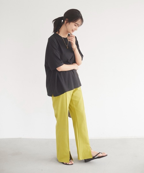 CRAFT STANDARD BOUTIQUE（クラフトスタンダードブティック）の「フロントスリットフレアパンツ　＊◇（スラックス・レディース・ベージュ/イエロー/ブルー系その他7/ブラック・M/L）」の16枚目の写真