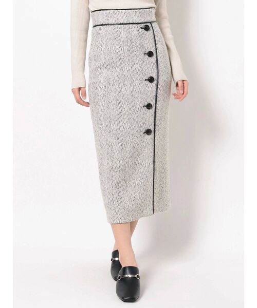 MURUA（ムルーア）の「レザーパイピングタイトスカート（スカート・レディース・アイボリー/ブラック/オレンジ・1/2）」の4枚目の写真