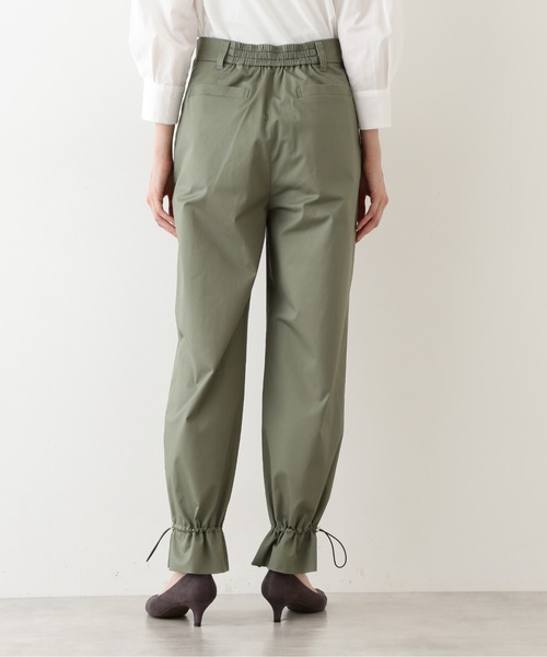 NATURAL BEAUTY BASIC（ナチュラルビューティーベーシック）の「ドロストヘムパンツ/0171230870（その他パンツ・レディース・ベージュ/カーキ・SMALL/MEDIUM）」の18枚目の写真