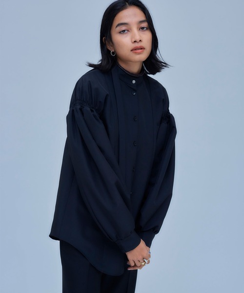 UNITED TOKYO（ユナイテッドトウキョウ）の「エアドライボリュームブラウス（シャツ/ブラウス・レディース・ブラック/オフホワイト・FREE）」の9枚目の写真