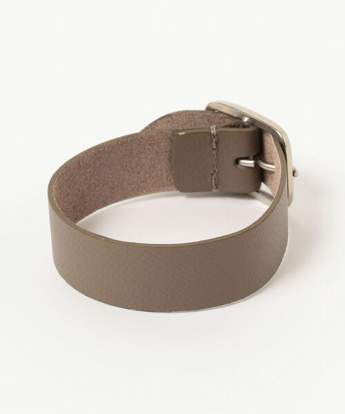 BEAMS LIGHTS(ビームスライツ)の「BEAMS LIGHTS / レザー ワイド ブレスレット(ブレスレット・メンズ・ブラック/ベージュ・ONE SIZE)」の6枚目の写真