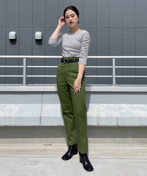 UNSPARE（アンスペア）の「【UNSPARE/アンスペア】パット付袖ギャザーT/WEB・一部店舗限定（Tシャツ/カットソー・レディース・ブラック/アイボリー/ブラック系その他/ホワイト・FREE）」の15枚目の写真