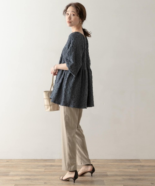 F by ROSSO（エフバイロッソ）の「F by ROSSO　ふくれギャザーカットチュニック（チュニック・レディース・オフホワイト/ライトグレー/ネイビー・FREE）」の17枚目の写真