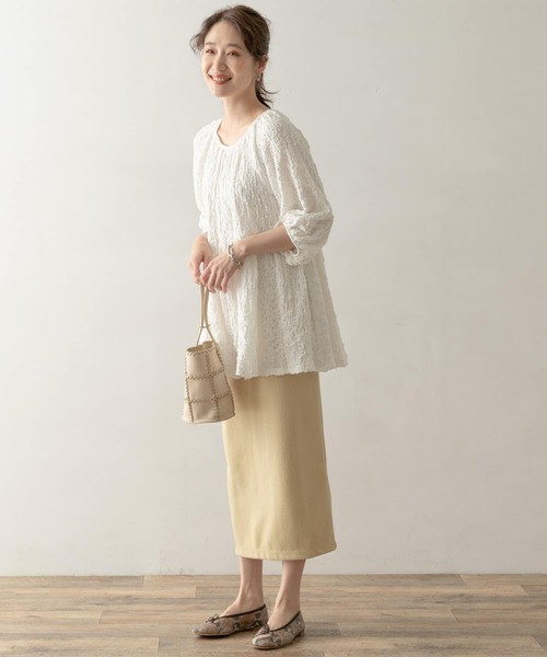 F by ROSSO（エフバイロッソ）の「F by ROSSO　ふくれギャザーカットチュニック（チュニック・レディース・オフホワイト/ライトグレー/ネイビー・FREE）」の18枚目の写真