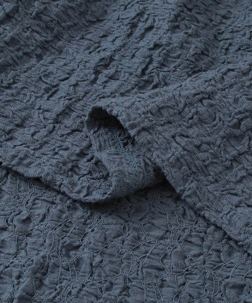 F by ROSSO（エフバイロッソ）の「F by ROSSO　ふくれギャザーカットチュニック（チュニック・レディース・オフホワイト/ライトグレー/ネイビー・FREE）」の5枚目の写真