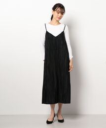 earth music&ecology | シャイニーカットプリーツレイヤードキャミワンピース ＊(ワンピース)