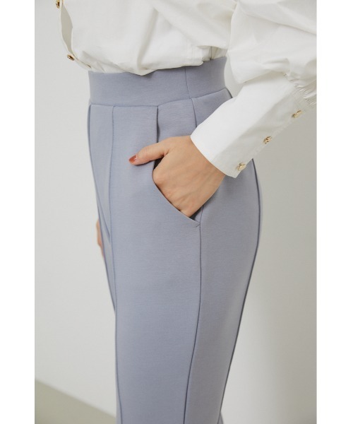 rienda（リエンダ）の「ピンタックストレートカットパンツ（スラックス・レディース・ライトブルー/ブラック/ライトブラウン・MEDIUM/SMALL）」の19枚目の写真