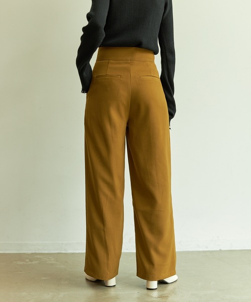 VACANCY（ヴァカンシー）の「SET UP wide pants（スラックス・レディース・グリーン/ブラウン・MEDIUM/SMALL/MEDIUM/TALL）」の20枚目の写真