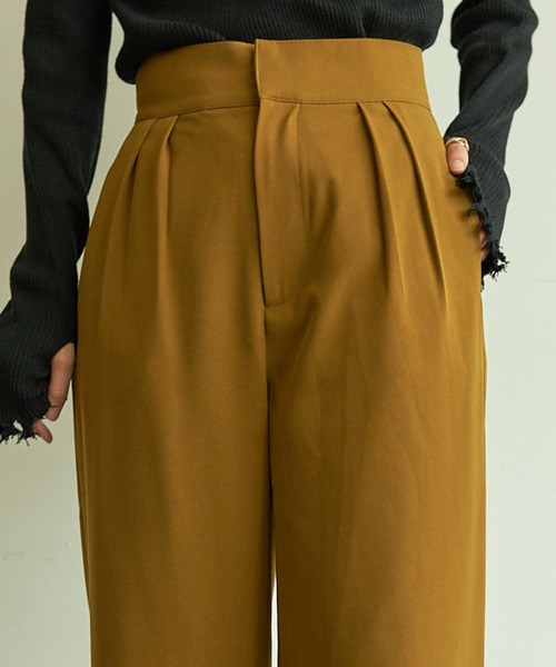 VACANCY（ヴァカンシー）の「SET UP wide pants（スラックス・レディース・グリーン/ブラウン・MEDIUM/SMALL/MEDIUM/TALL）」の9枚目の写真