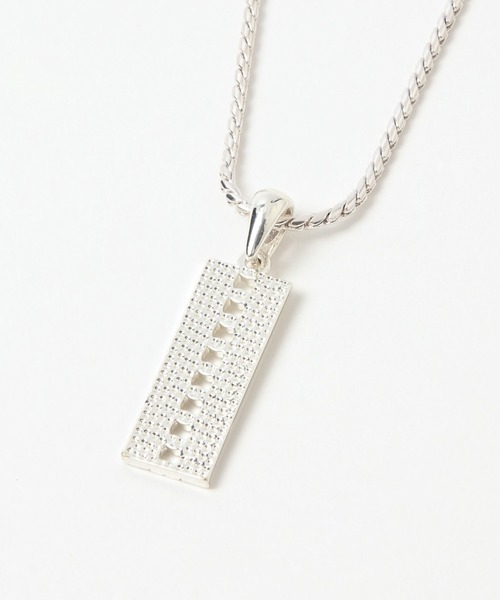 PAGEBOY（ページボーイ）の「チェーンプレートネックレス（ネックレス・レディース・グレイッシュベージュ・FREE）」の9枚目の写真